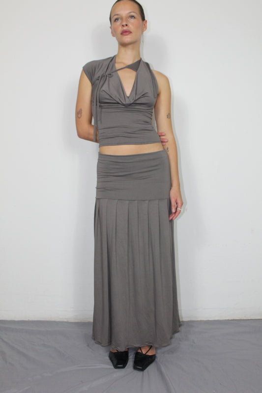 The Mevanou Skirt (In Gray-brown)