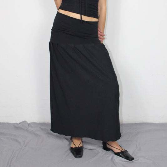 The Mevanou Skirt (In Black)