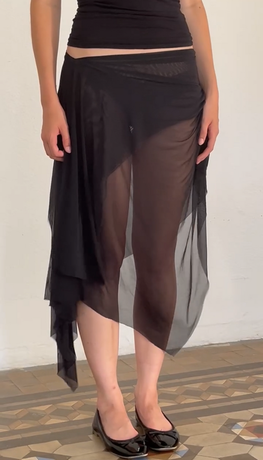 The Mirai Skirt (In Black)