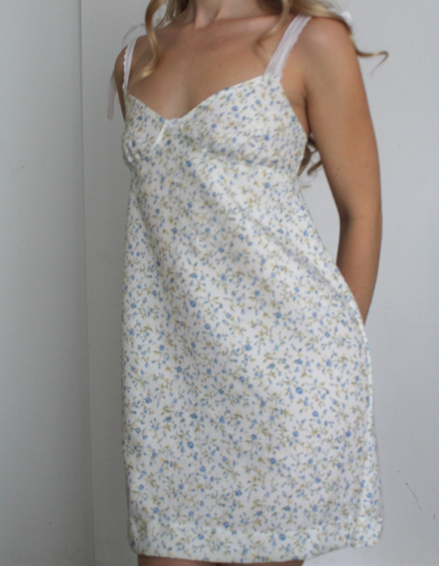 The Meadow Dress (In Blue Floral)