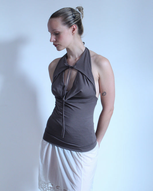 The Mevanou Top (In Taupe)
