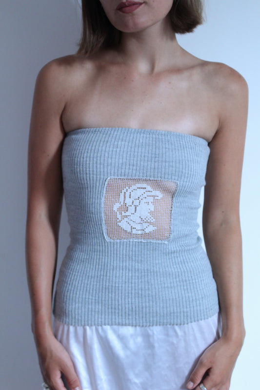 The Filet Lace Top (The Knight Portrait)