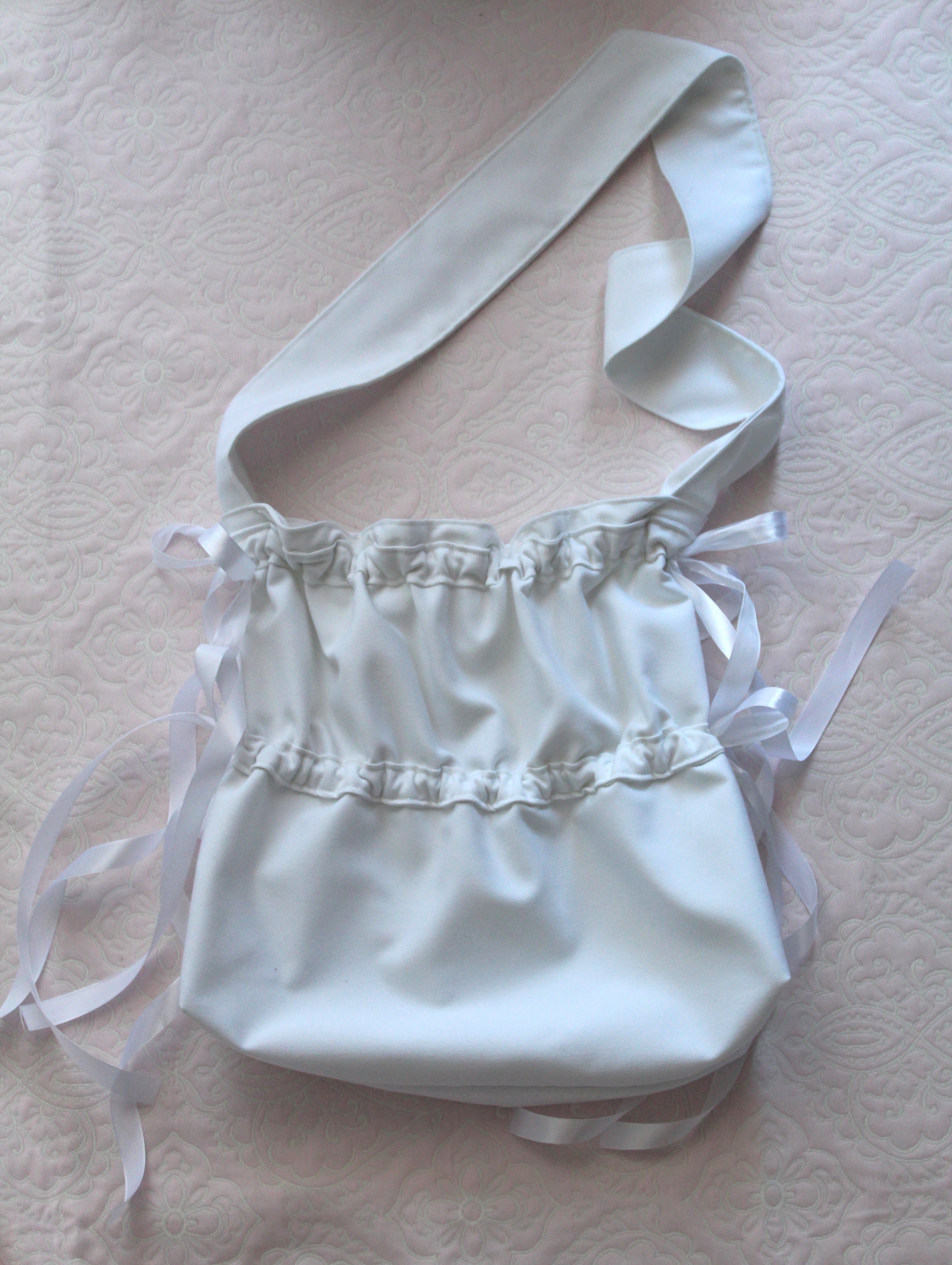 The Esme Tote Bag (In White) – marcaelise