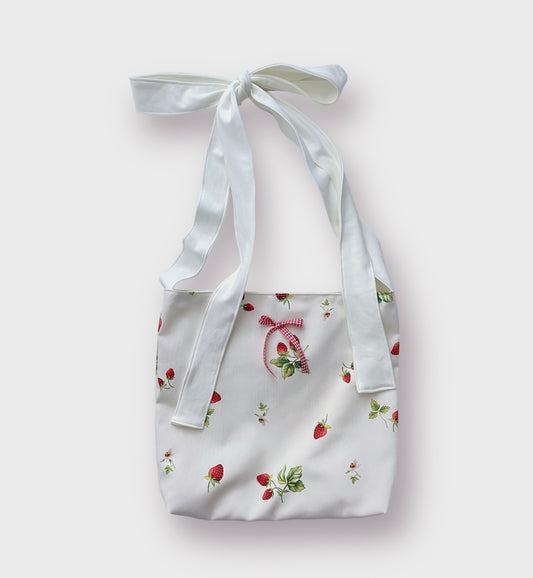 The Strawberry Bow Bag